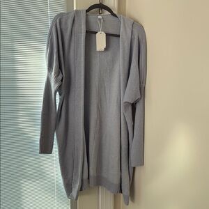 Gray Open-Front Cardigan Sweater with Long Sleeves